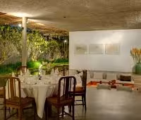 Villa Cocogroove, Comedor