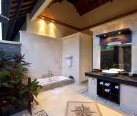 Villa LeGa, Baño principal