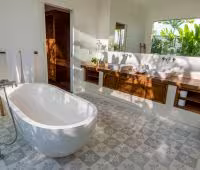 Villa Marang, Cuarto de baño
